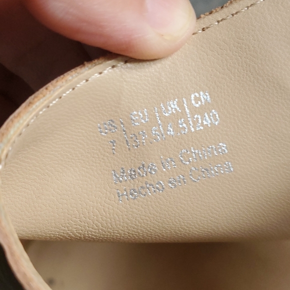 Gap leather open toe sandals - Picture 9 of 9